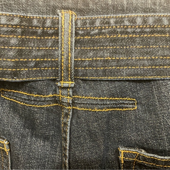 Pilcro belted jeans - Picture 6 of 6